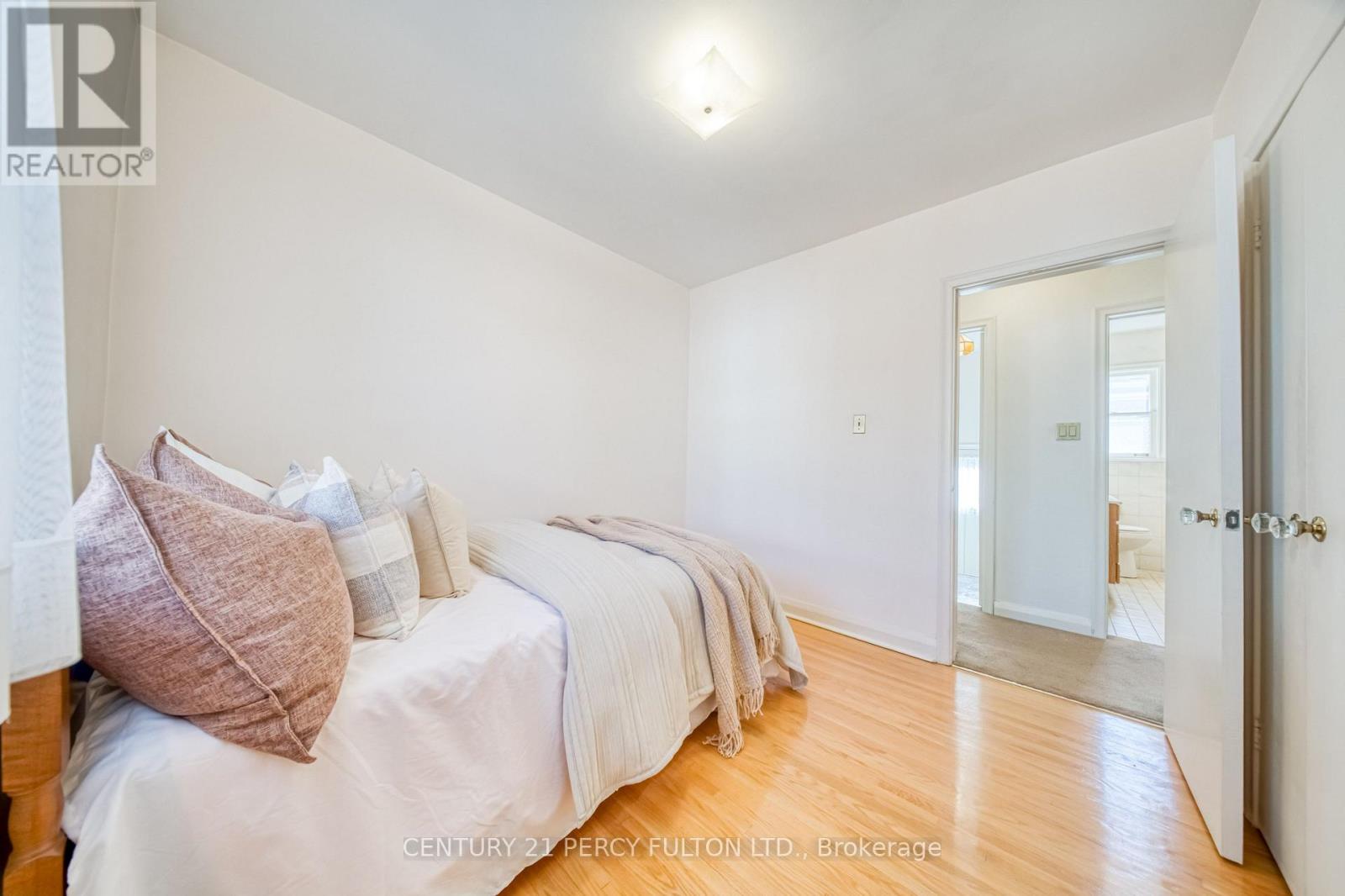 78 Gilroy Drive, Toronto, ON photo 13