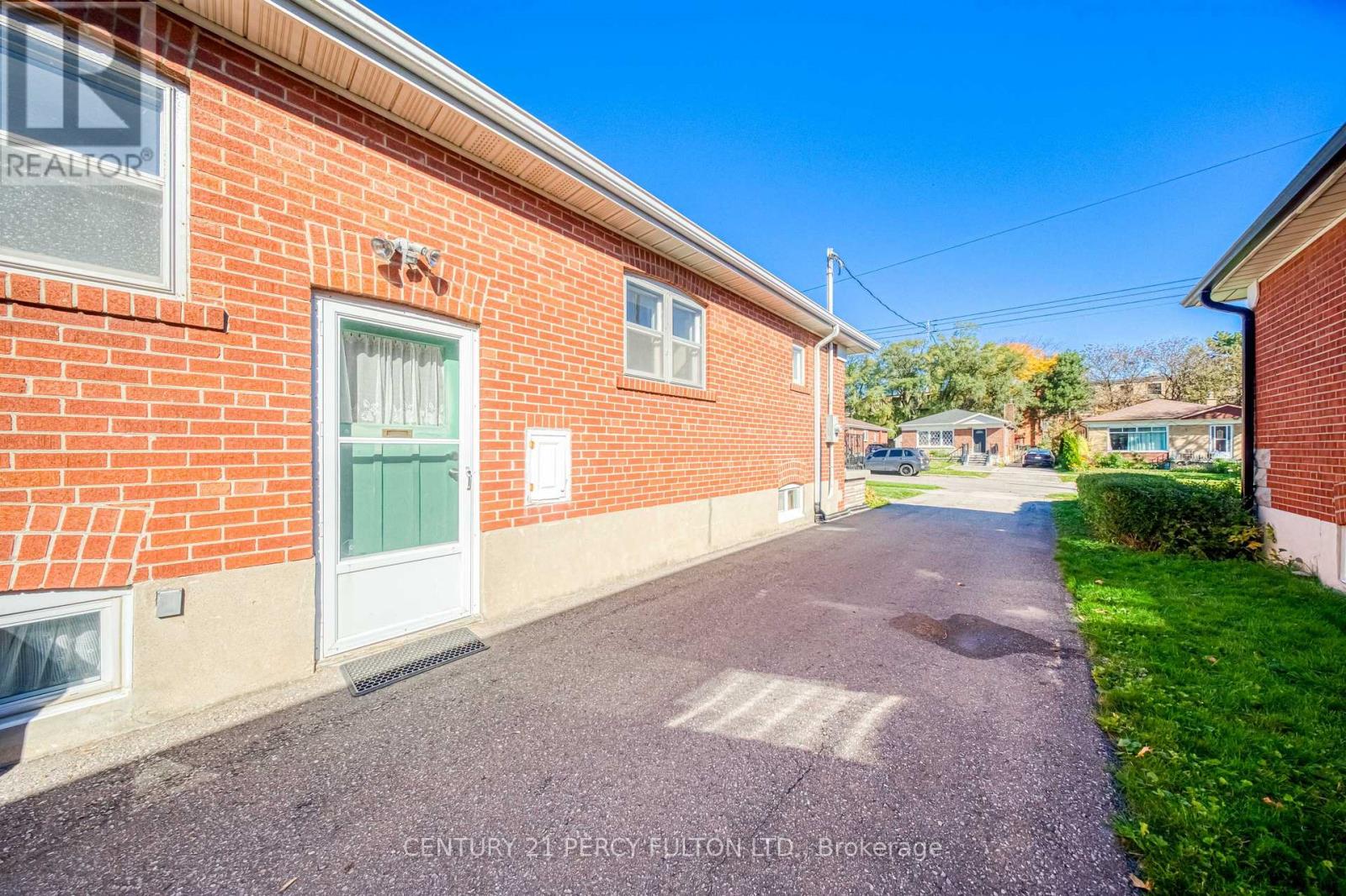78 Gilroy Drive, Toronto, ON photo 23