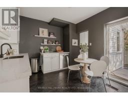 9 Prust Avenue, Toronto, ON M4L2M7 Photo 11