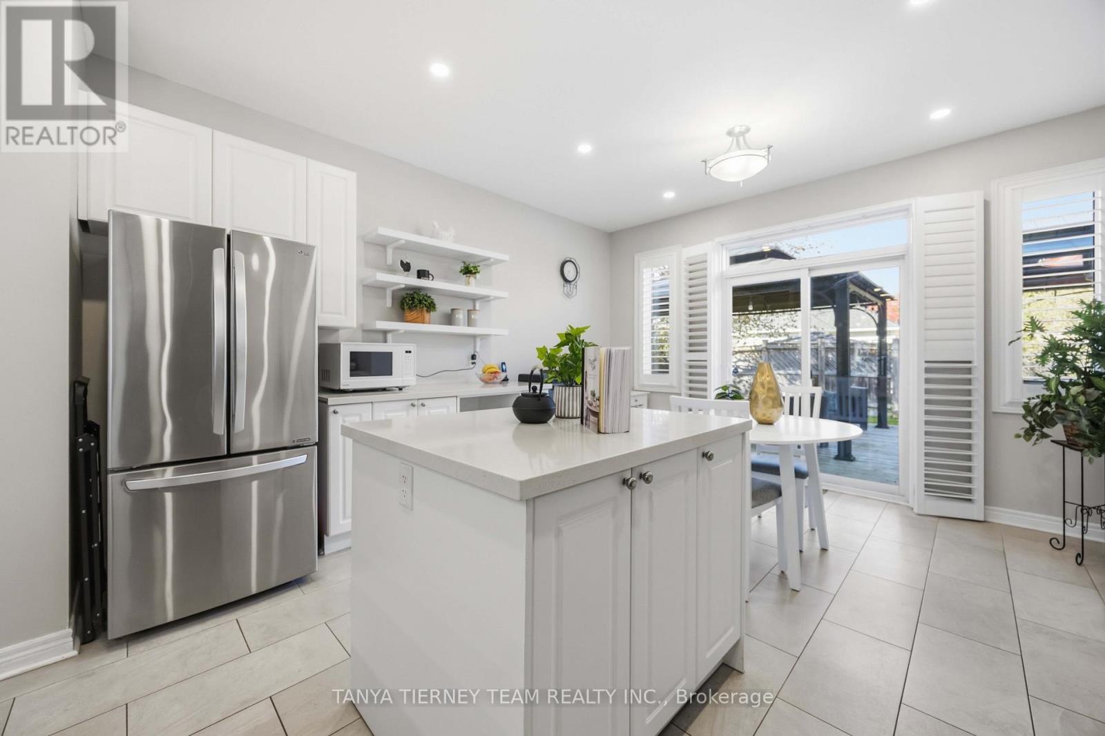 47 Mikayla Crescent, Whitby, ON photo 21