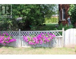 310 Algoma Street N, Thunder Bay, ON P7A5A9 Photo 40