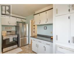 148 Maple Avenue, Berwick, NS B0P1E0 Photo 17