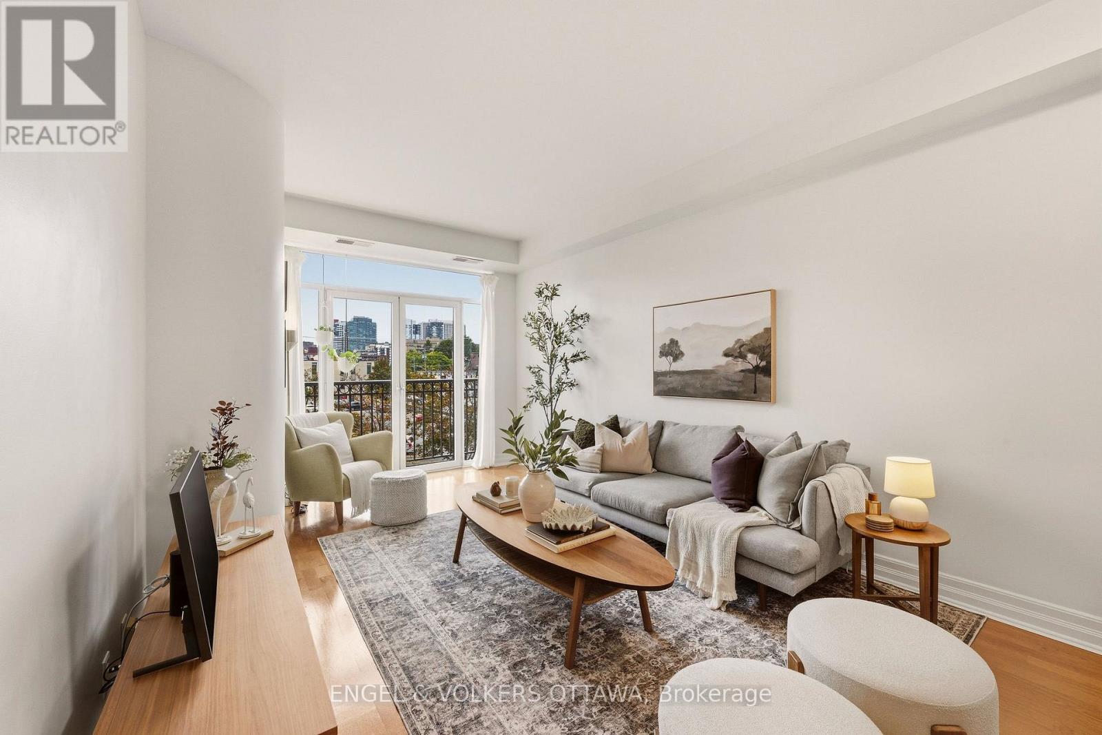 Condos for Sale in Ottawa – 312 – 320 MCLEOD STREET, Ottawa – By Peter Sagos - Image 17