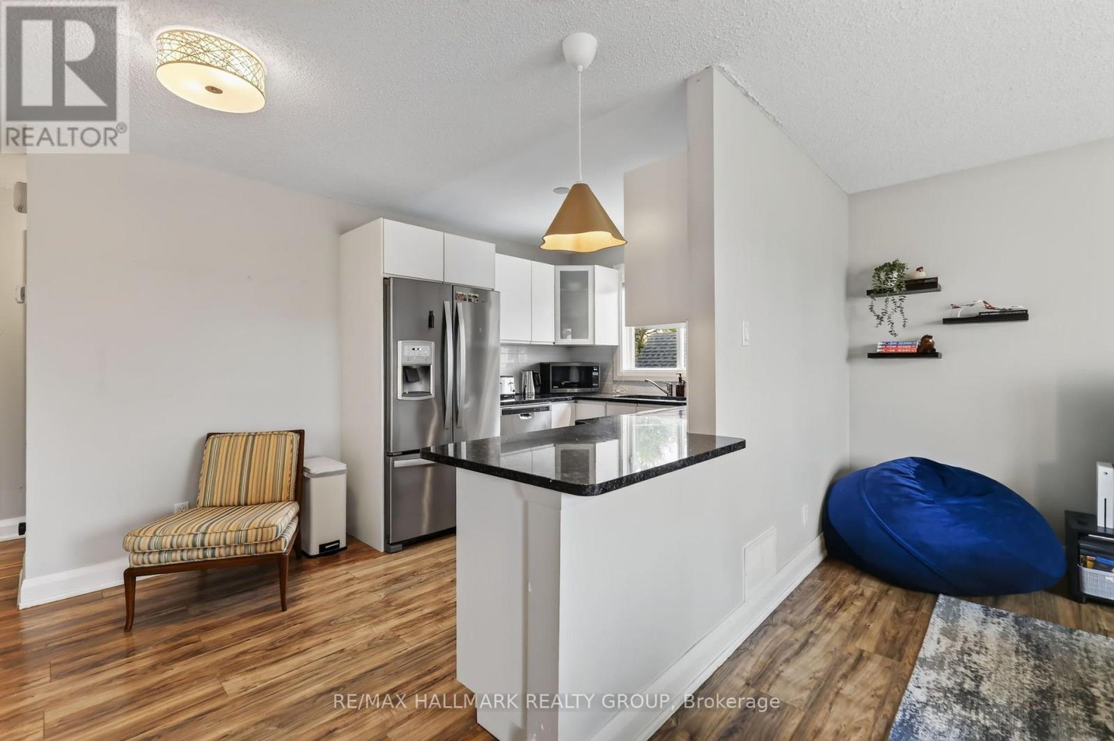 Commercial Condos for Sale in Ottawa – 388 WINSTON AVENUE, Ottawa – By Peter Sagos - Image 7