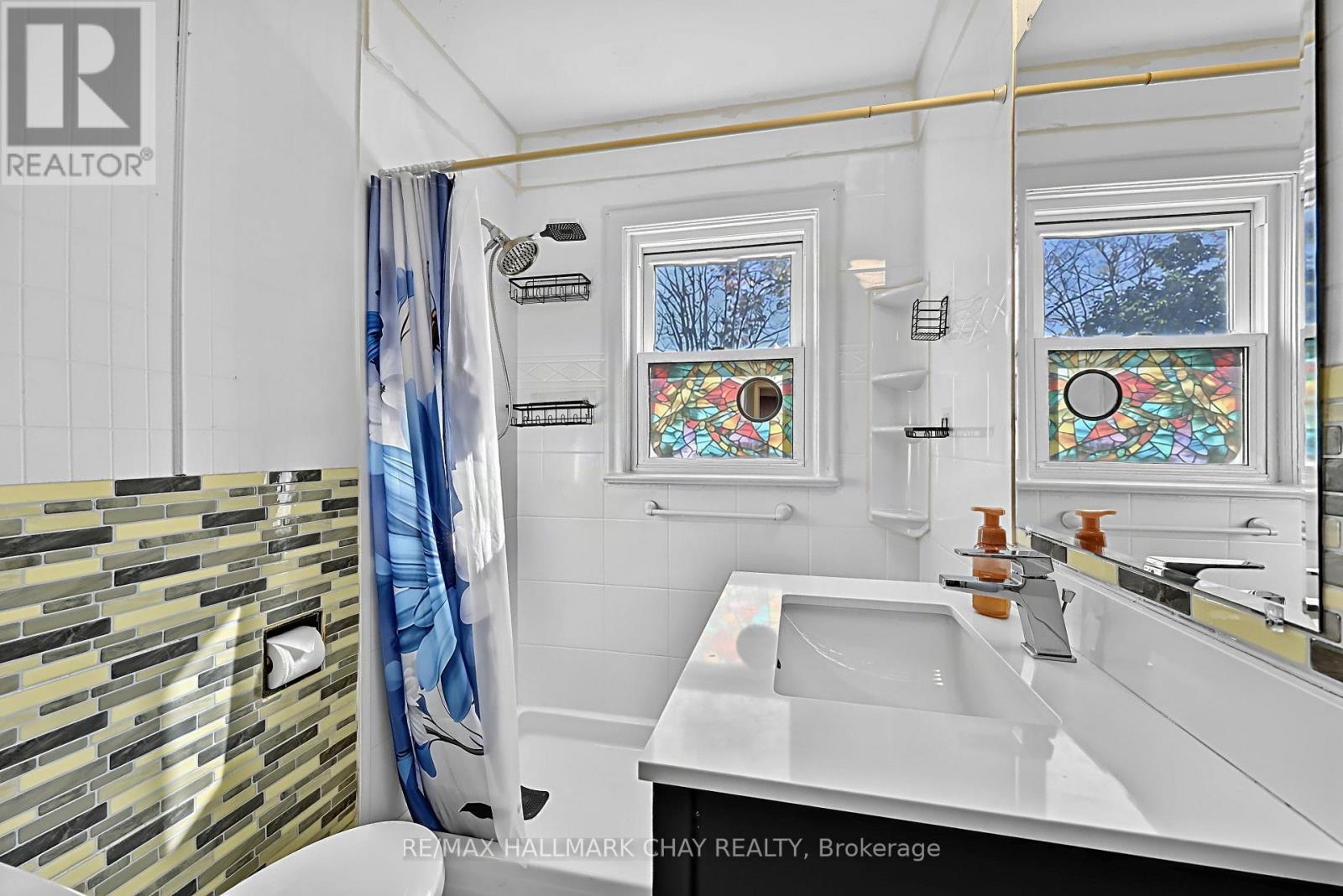90 Roxborough Road, Newmarket, ON photo 13
