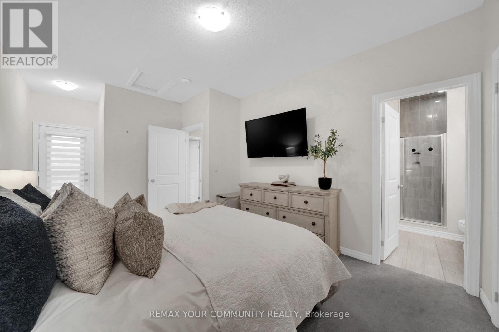 104 Holyrood Crescent, Vaughan, ON photo 29