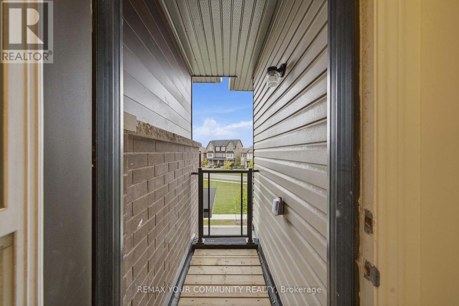 104 Holyrood Crescent, Vaughan, ON photo 46