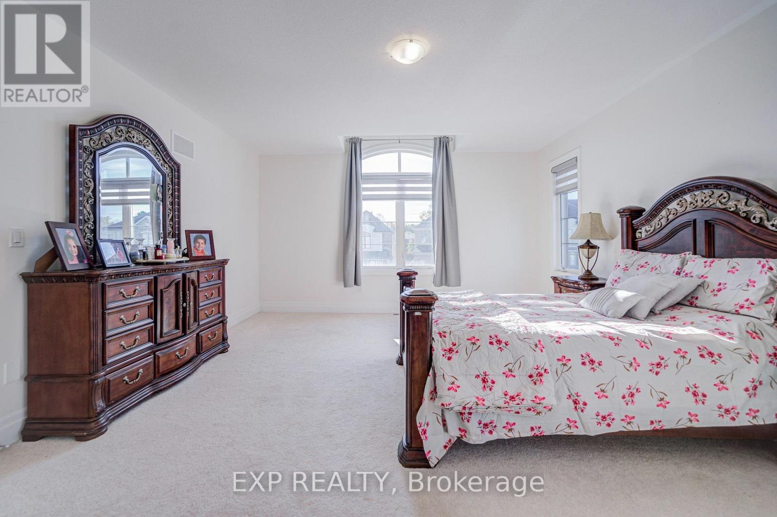 2 Pietrowski Drive, Georgina, ON photo 23