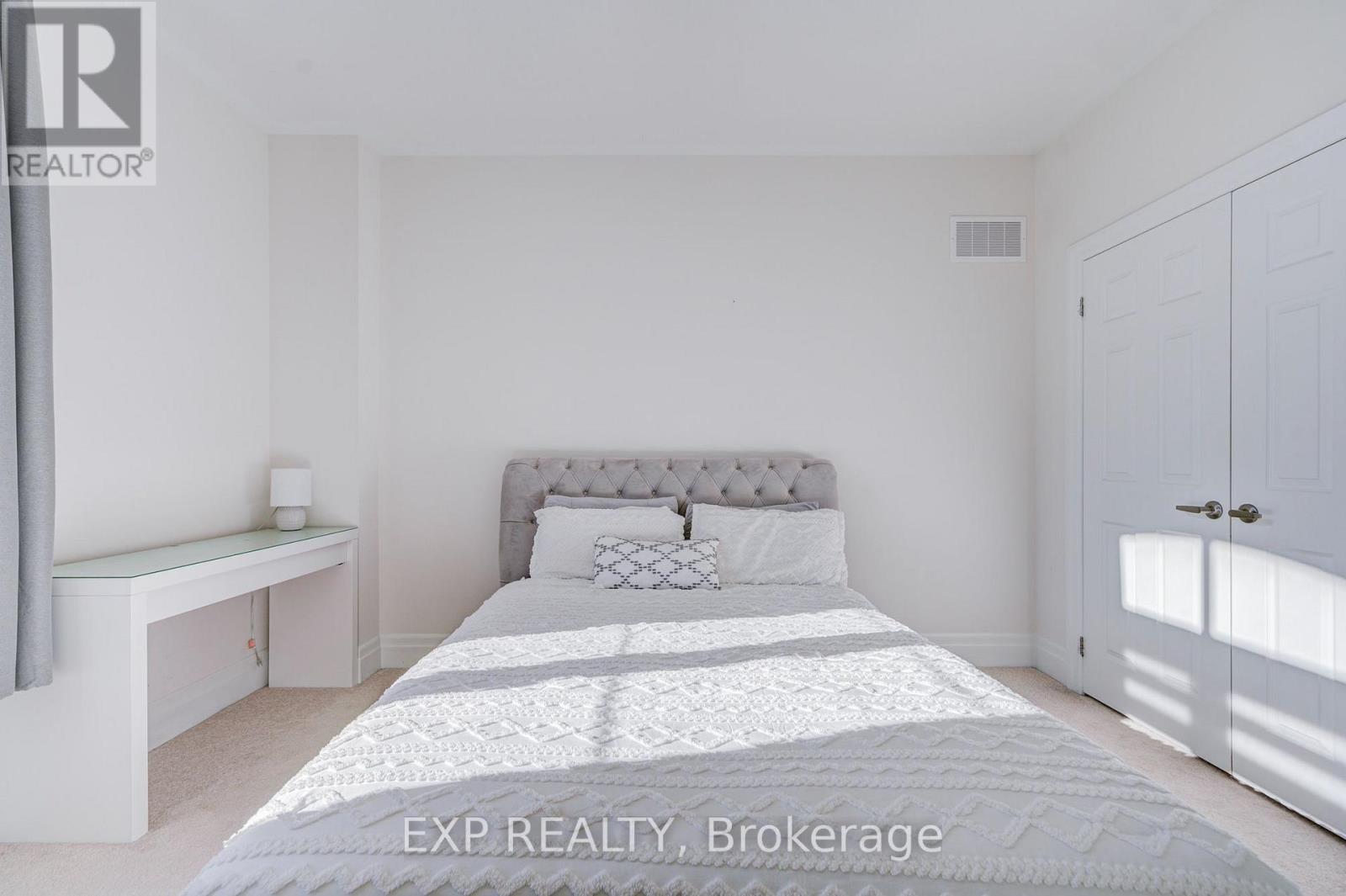 2 Pietrowski Drive, Georgina, ON photo 30