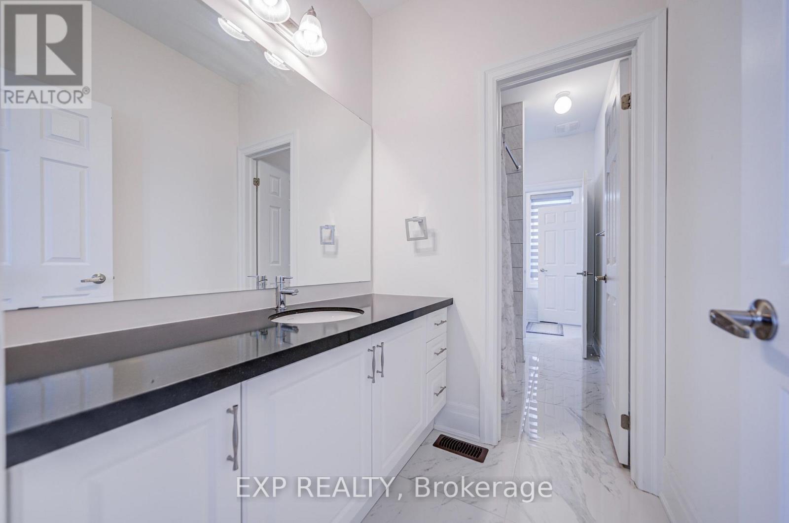 2 Pietrowski Drive, Georgina, ON photo 41