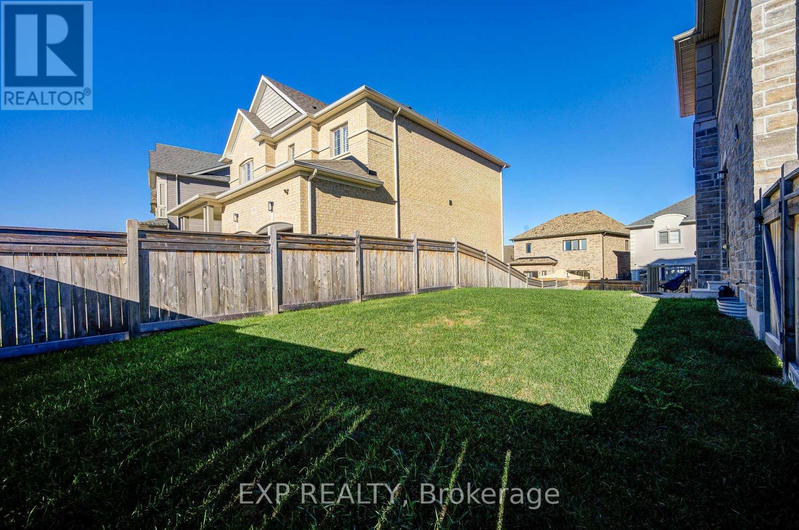 2 Pietrowski Drive, Georgina, ON photo 46