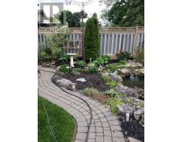 10 Harefield Drive, Toronto, ON M9W4C7 Photo 38