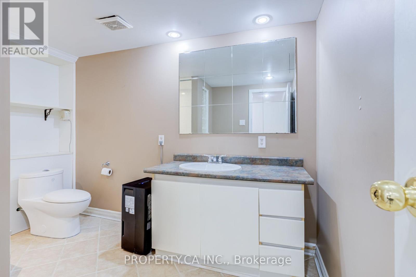 2302 Redfern Road, Burlington, ON photo 21