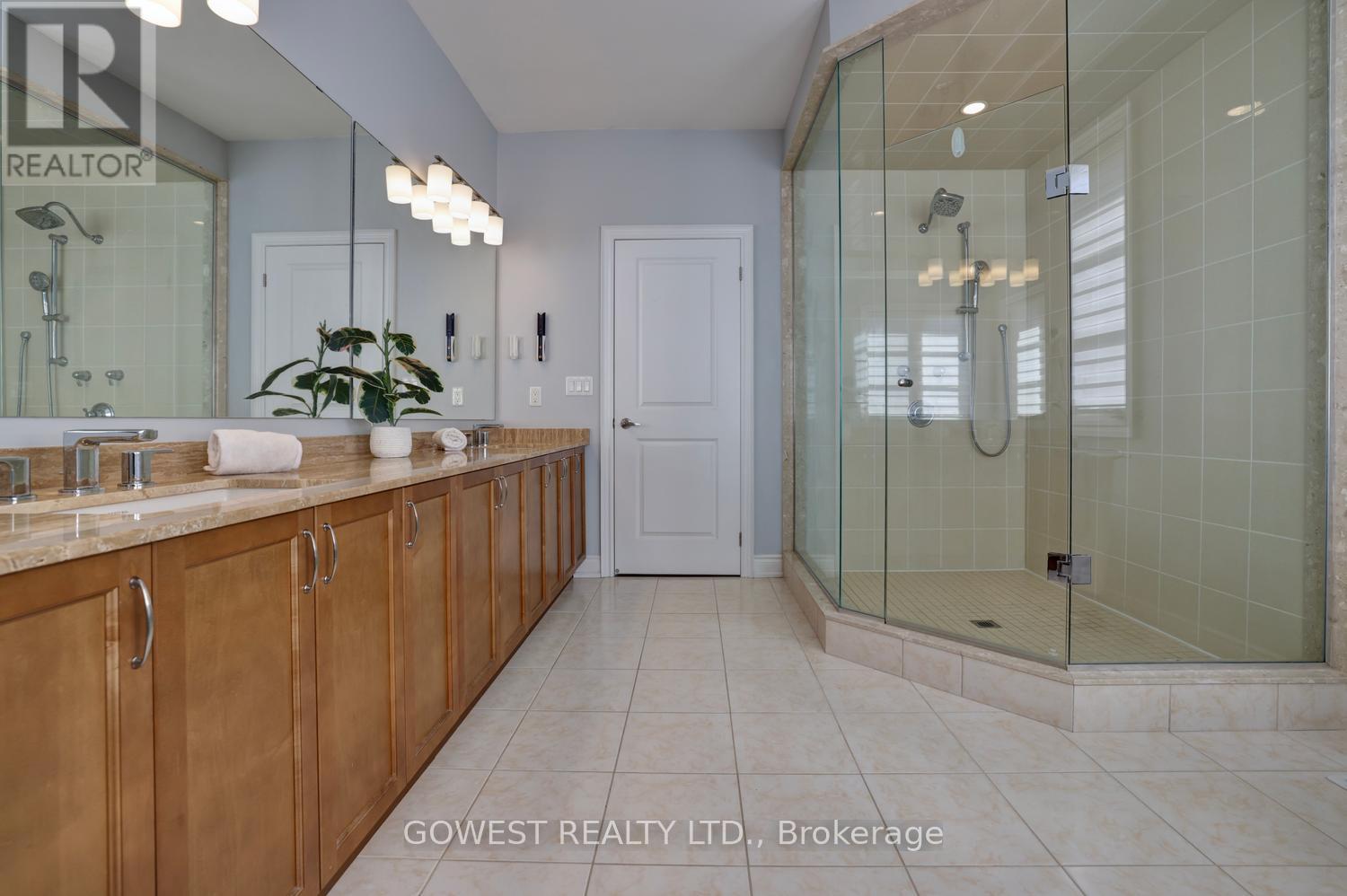 14 Threshing Mill Boulevard, Oakville, ON photo 33