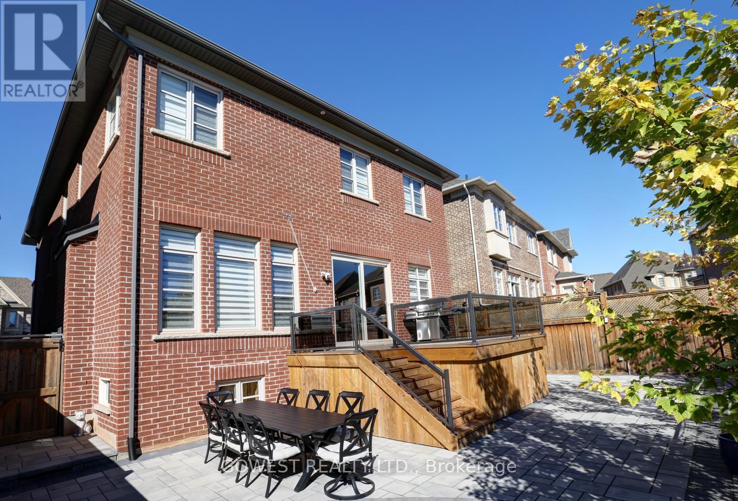 14 Threshing Mill Boulevard, Oakville, ON photo 37
