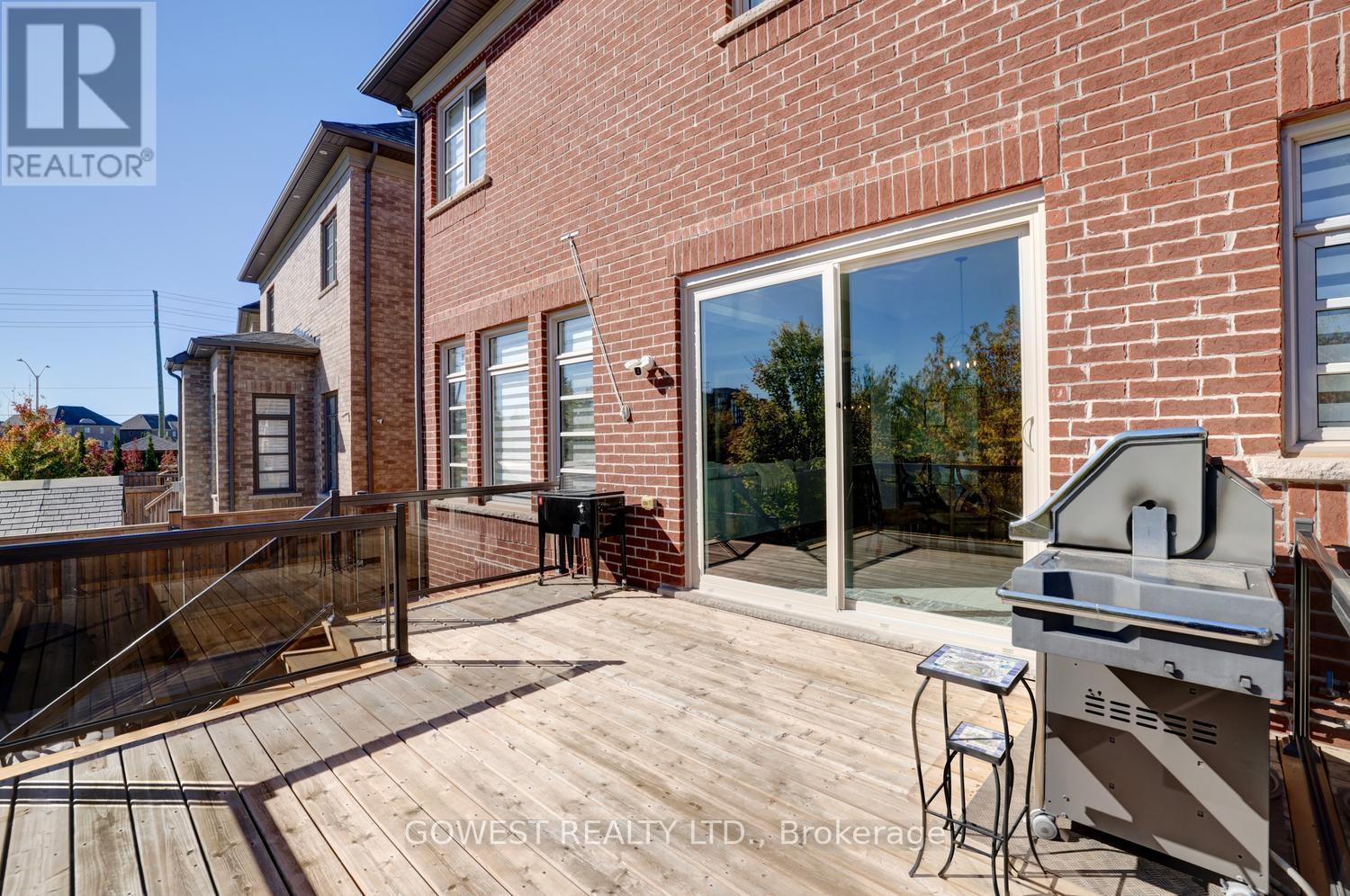 14 Threshing Mill Boulevard, Oakville, ON photo 44