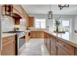 14 Threshing Mill Boulevard, Oakville, ON L6H0V7 Photo 17