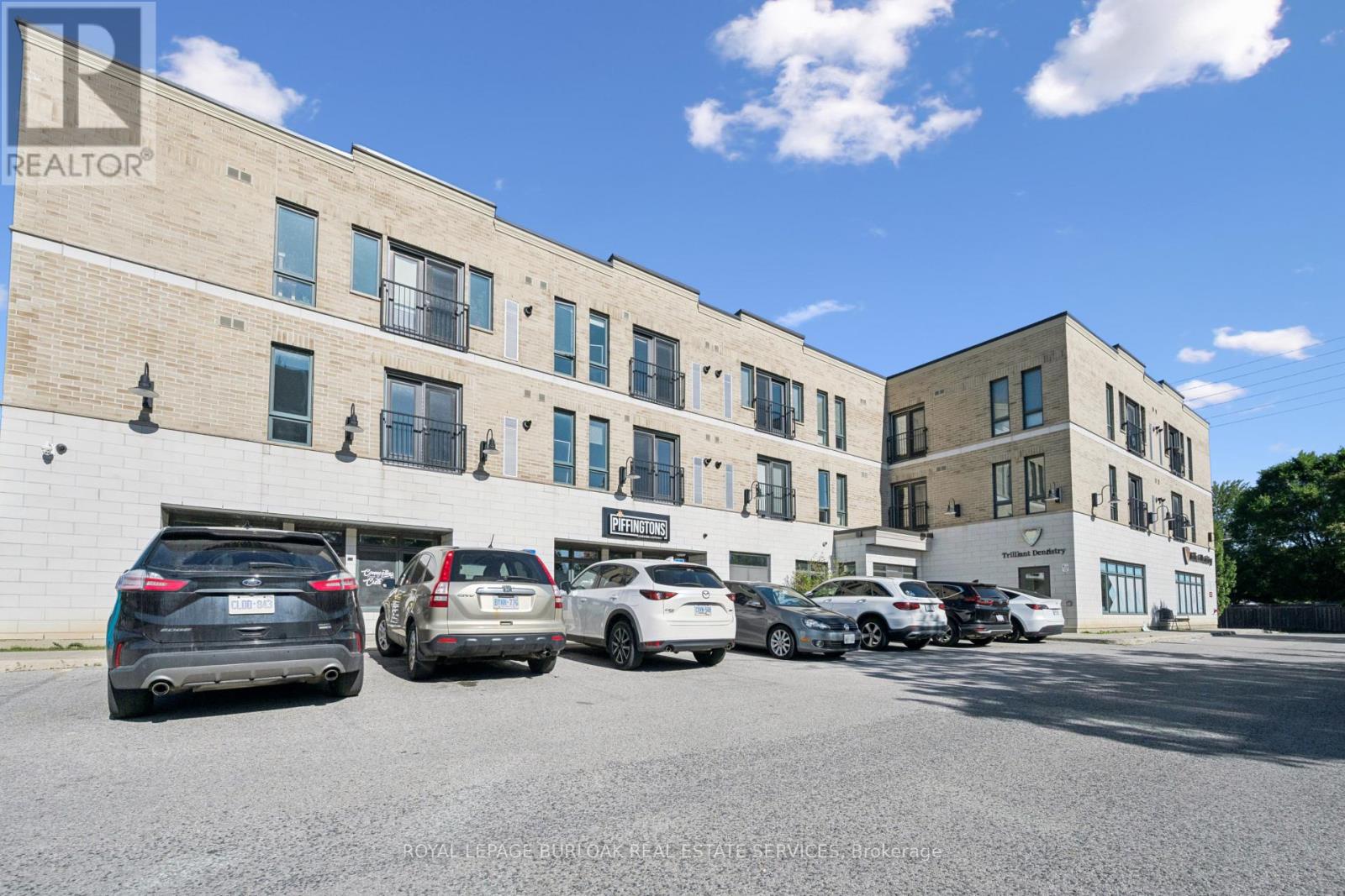 100 Bronte Street South, Milton, ON photo 13