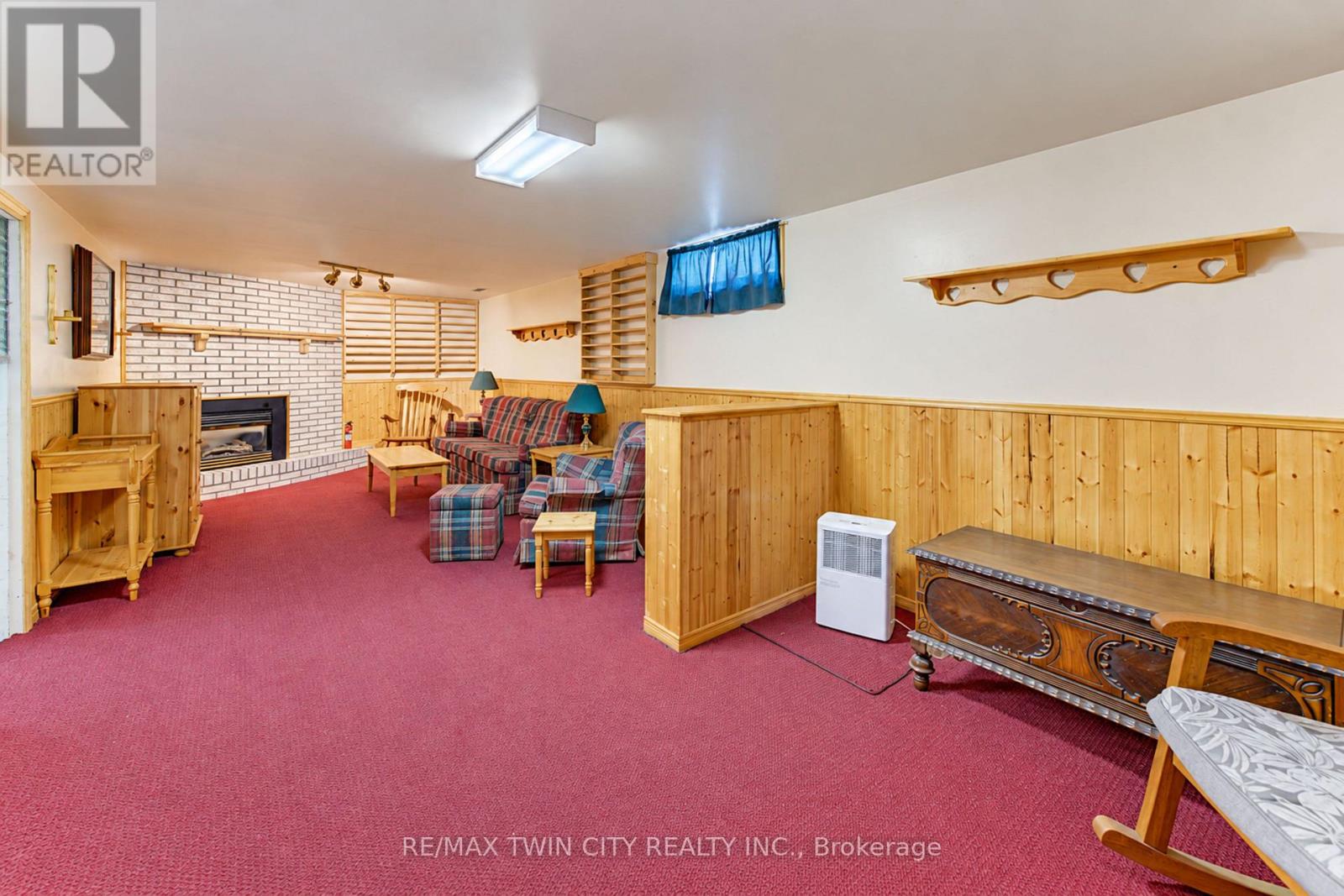 73 BELTON Drive, Kitchener, ON photo 28
