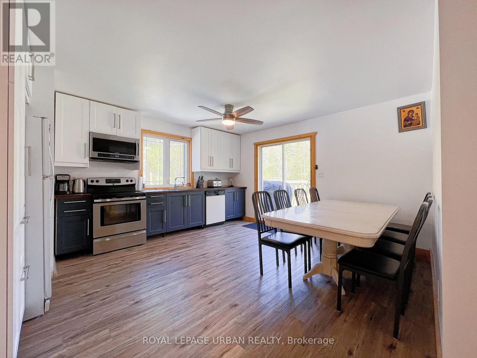 606 Rye Road, Parry Sound Remote Area, ON photo 8