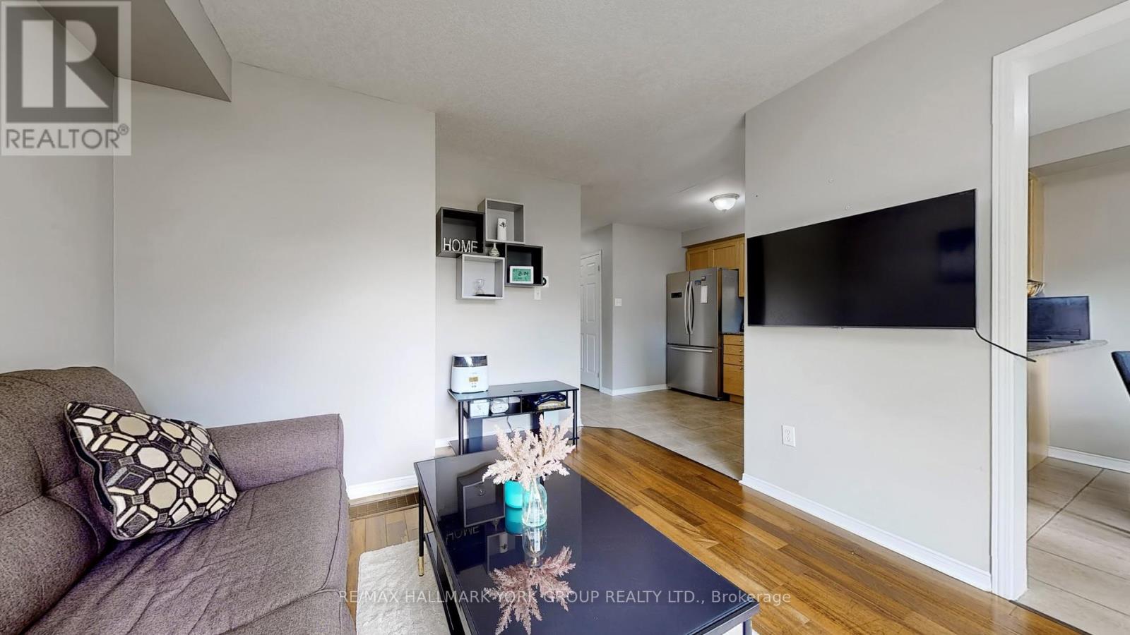 214 Blackburn Drive, Brantford, ON photo 7