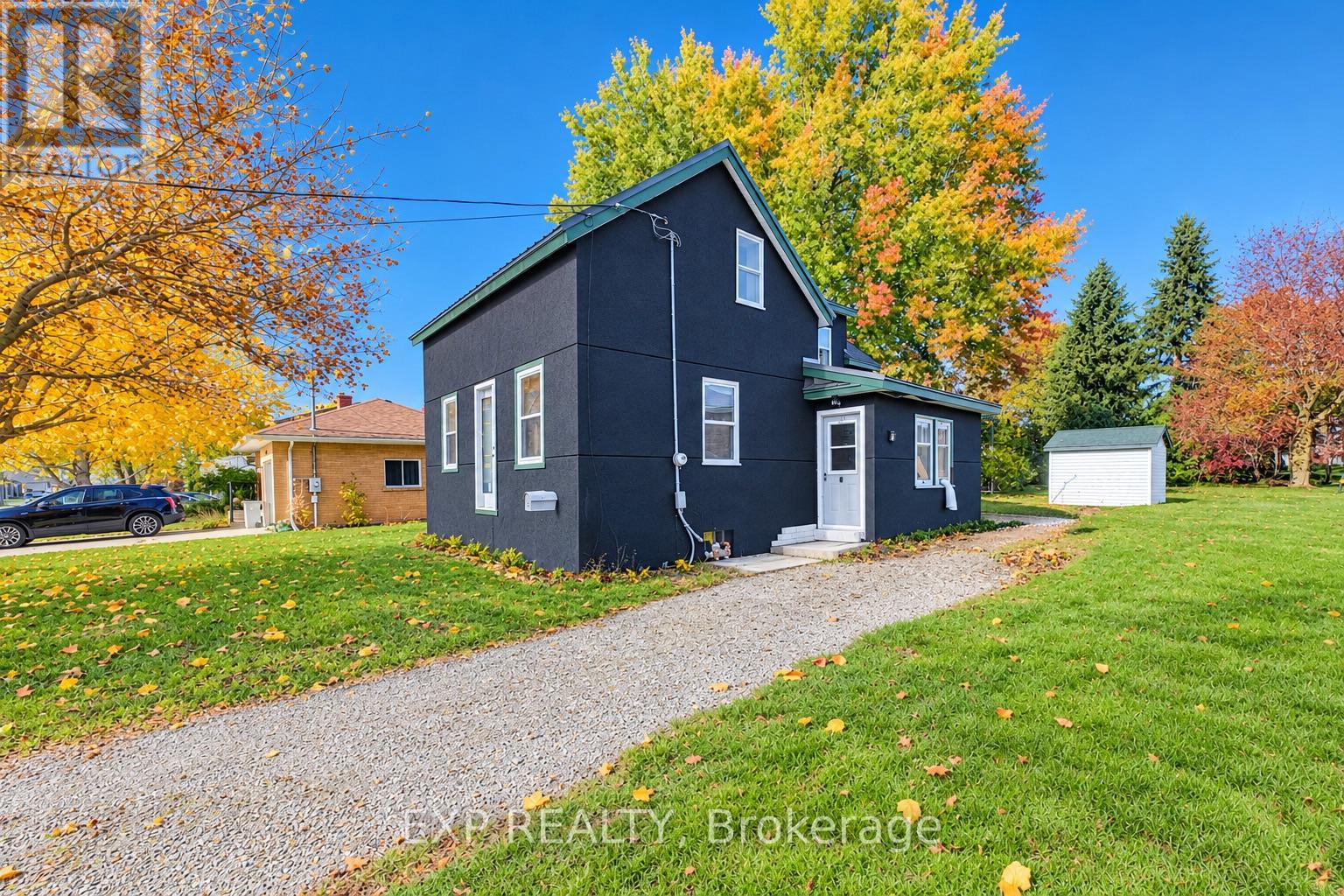 745 Binning Street West, North Perth, ON photo 3