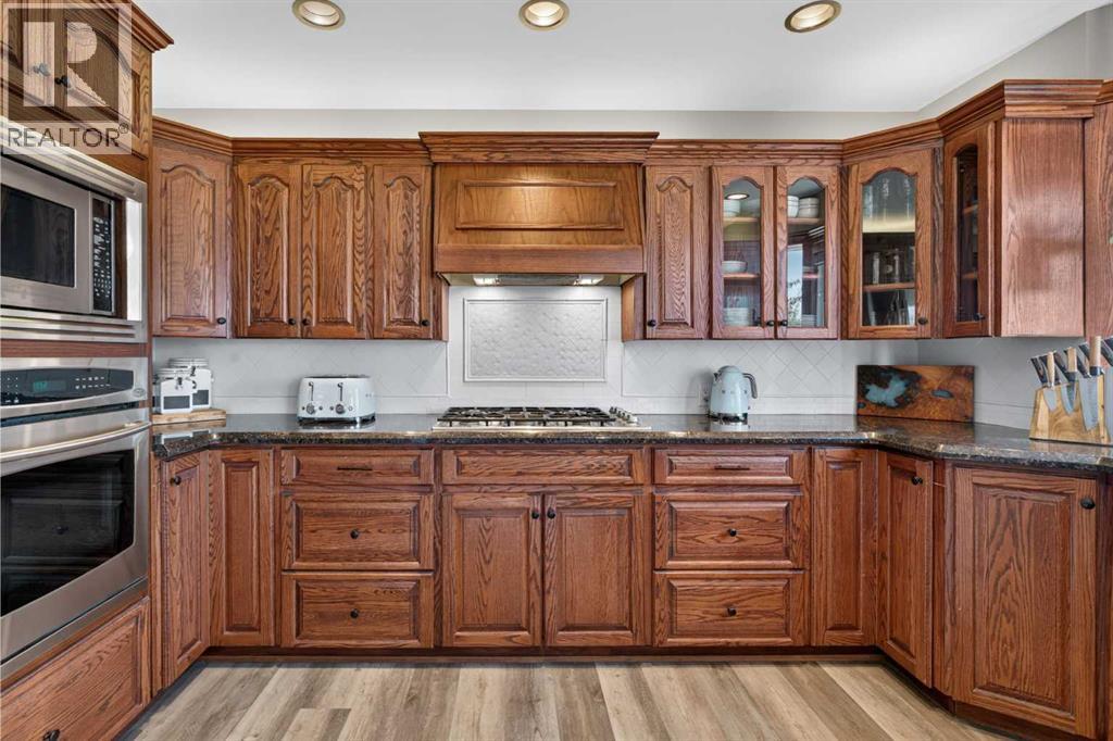38 West Mitford Crescent, Cochrane — photo 11