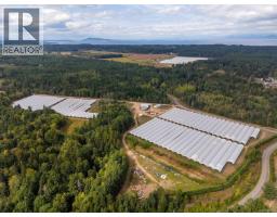 820 Corcan Rd, Qualicum Beach, BC V9K2E9 Photo 12