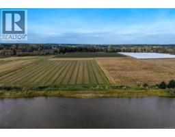 820 Corcan Rd, Qualicum Beach, BC V9K2E9 Photo 40