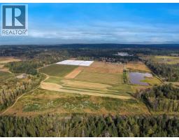 820 Corcan Rd, Qualicum Beach, BC V9K2E9 Photo 45