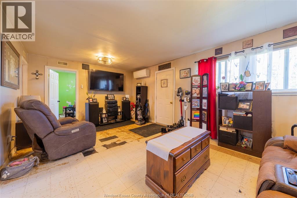 3331 KEMP LINE, Tilbury — photo 2
