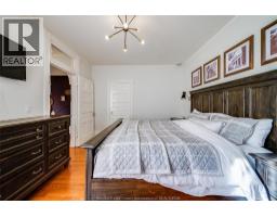 719 Victoria, Windsor, ON N9A4N3 Photo 19