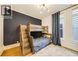 719 Victoria, Windsor, ON N9A4N3 Photo 28