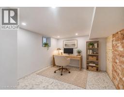 719 Victoria, Windsor, ON N9A4N3 Photo 39