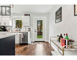 219 Winburn Avenue, Bridgewater, NS B4V9A4 Photo 11