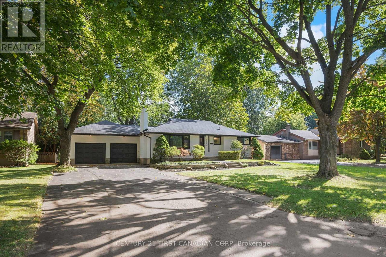 4 bedroom Single Family exterior, 1492 North Vernon Avenue, London North (North H), Ontario