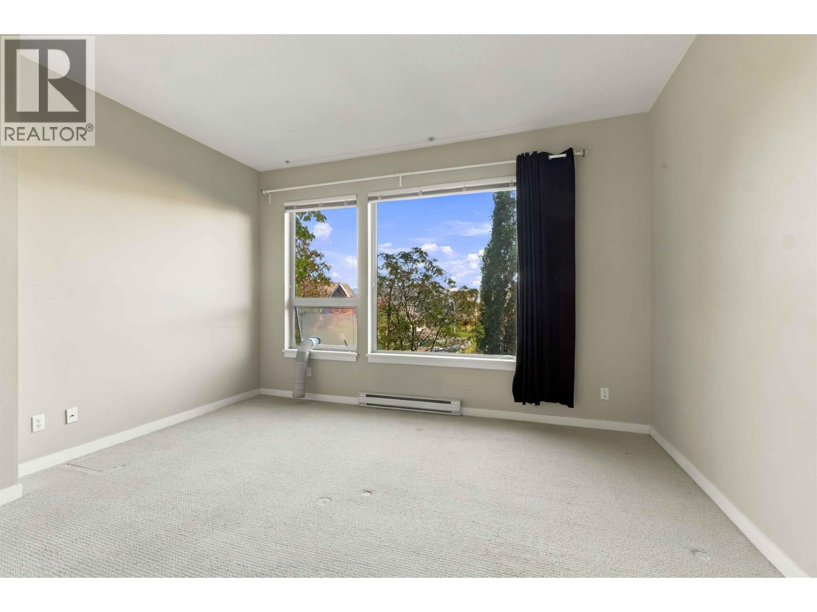 Photo of 210 240 SALTER STREET 16