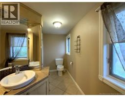 542 Saint-françois Street, Edmundston, NB E3V1G8 Photo 13