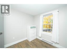 264 Maplehurst Drive, photo 14