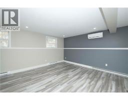 264 Maplehurst Drive, photo 20