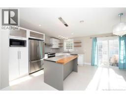264 Maplehurst Drive, photo 6