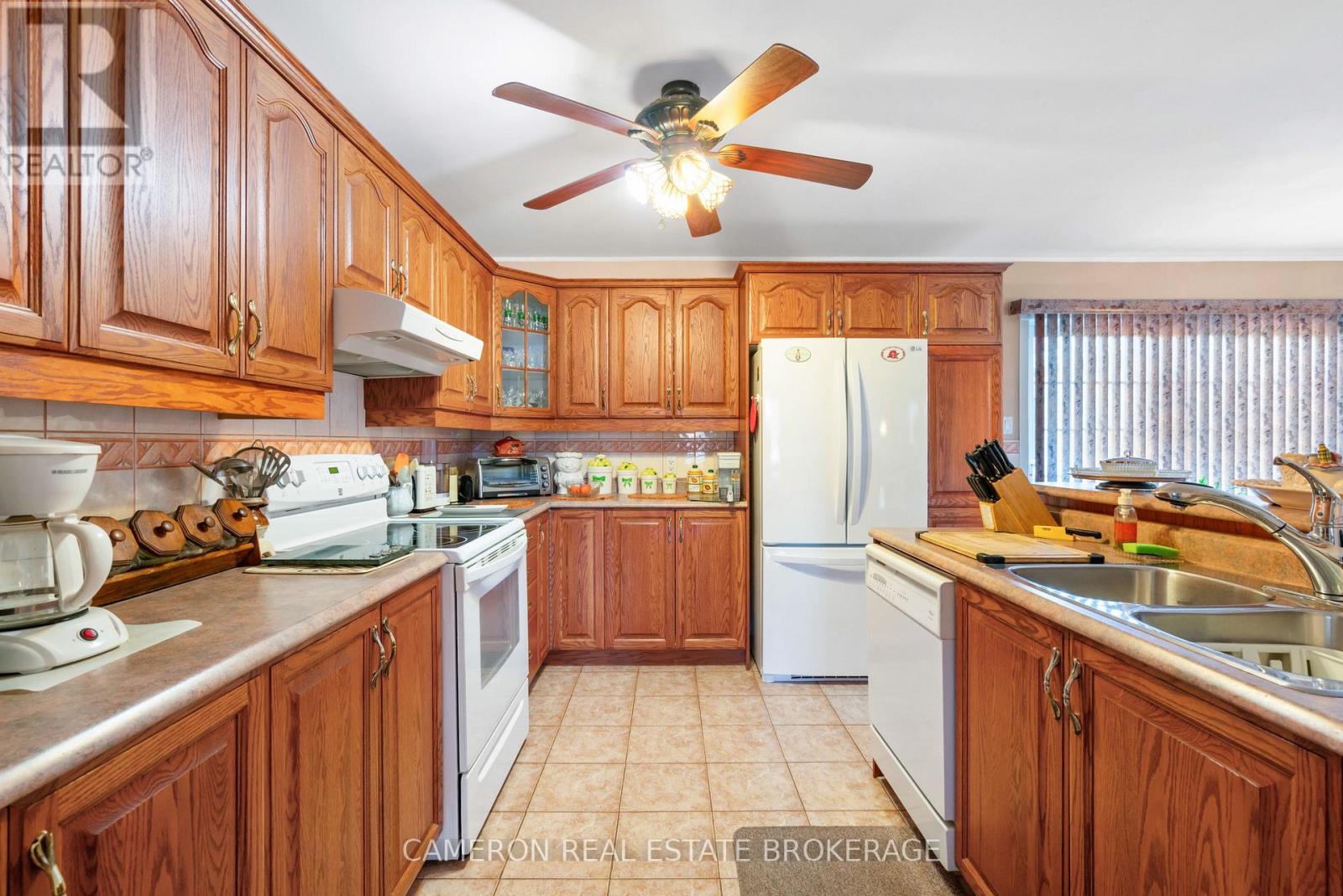 2053 CONCORDE AVENUE - 11