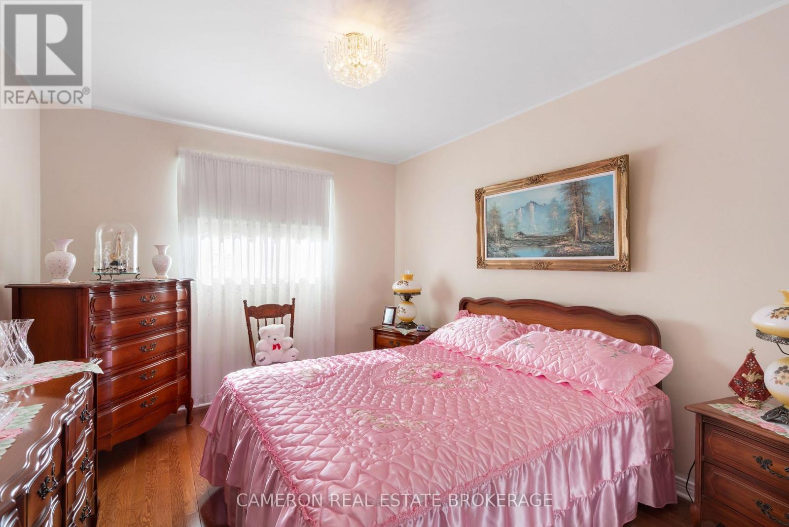 2053 CONCORDE AVENUE - 16