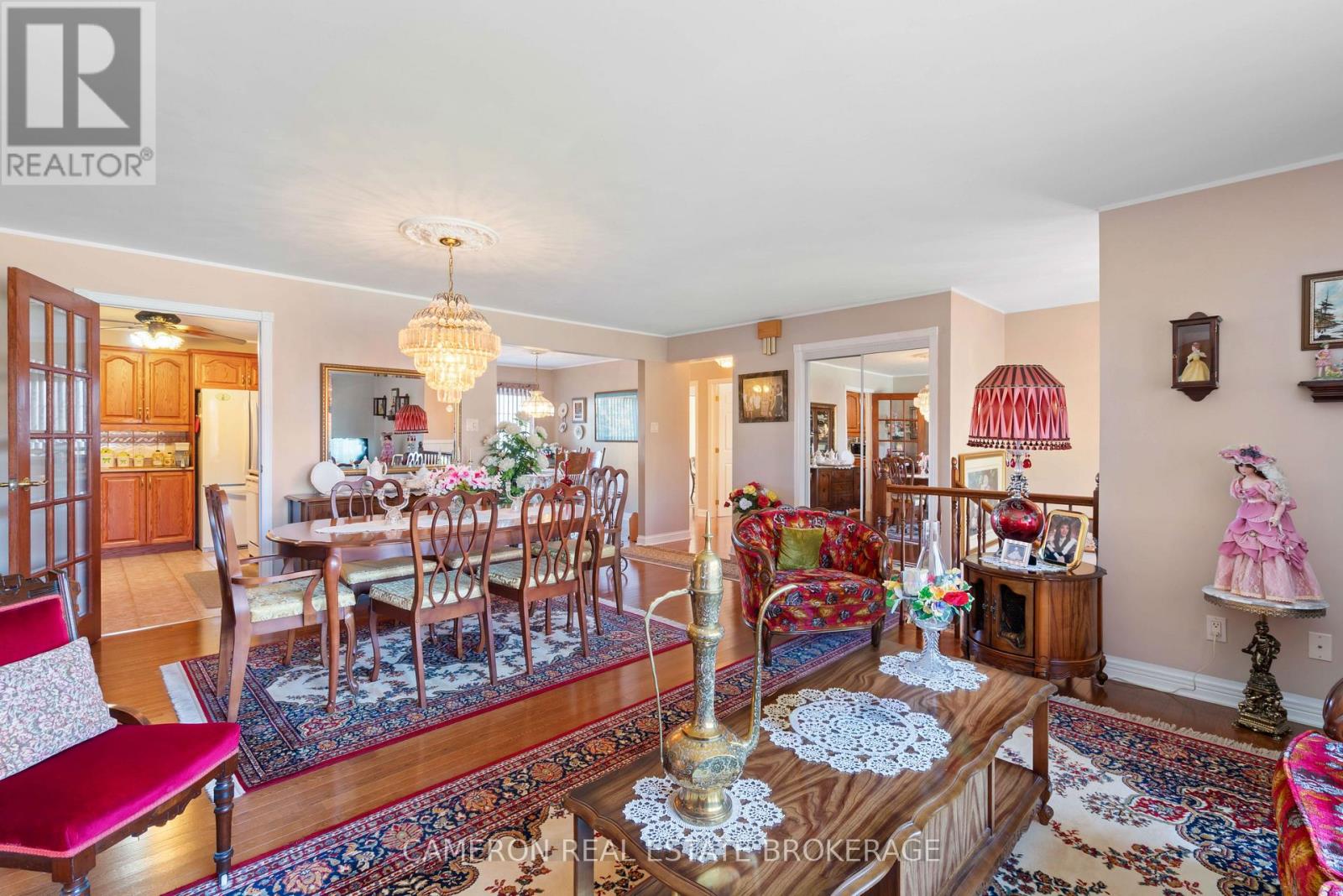 2053 CONCORDE AVENUE - 8