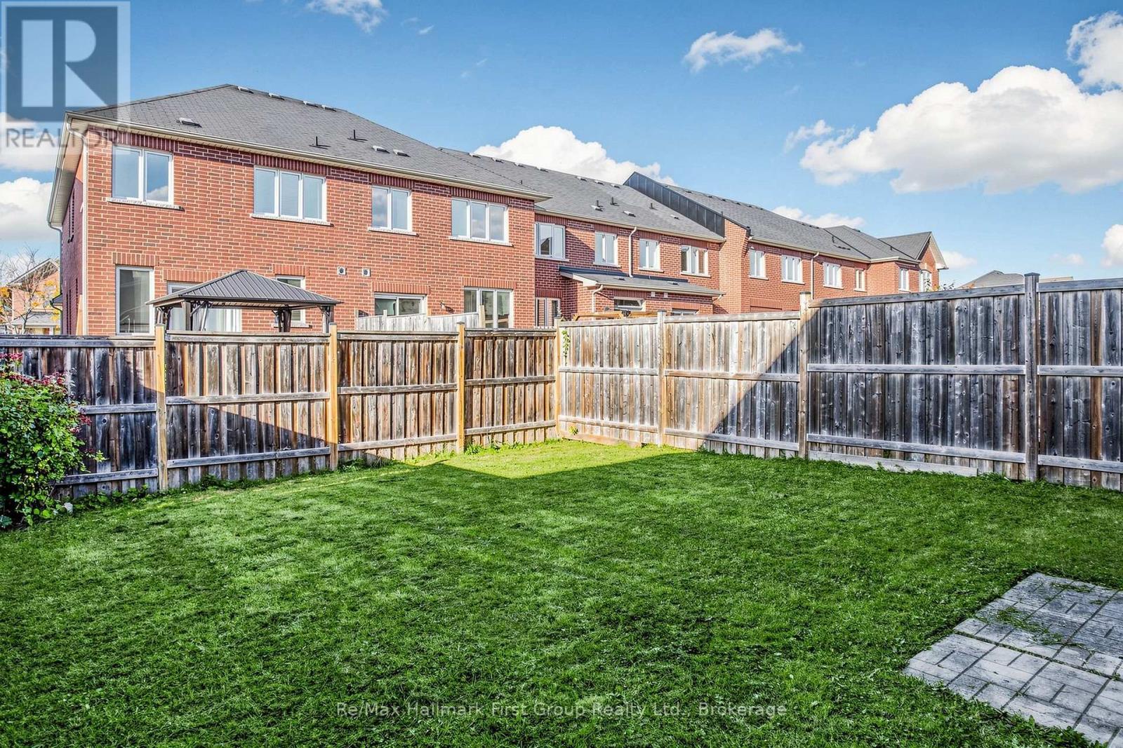 124 Kenneth Hobbs Avenue, Whitby, ON photo 44