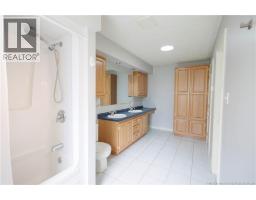 90 Nowlan Street, Grand Sault/grand Falls, NB E3Z1B2 Photo 41