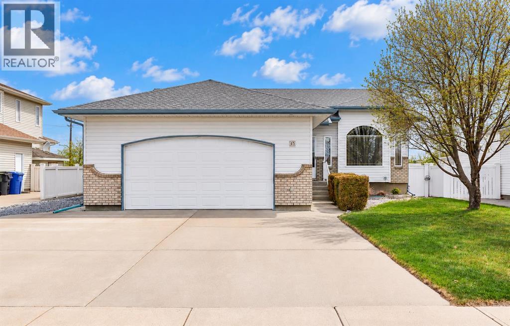 45 Scott Green SE, Medicine Hat, Alberta, T1B4M5