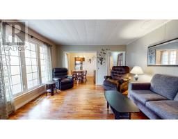 16 Irving Drive thumbnail 19