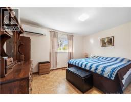 55 Monte Carlo Crescent, photo 10