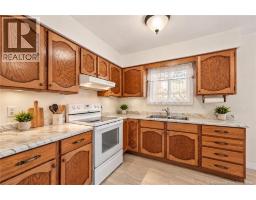 55 Monte Carlo Crescent, photo 2